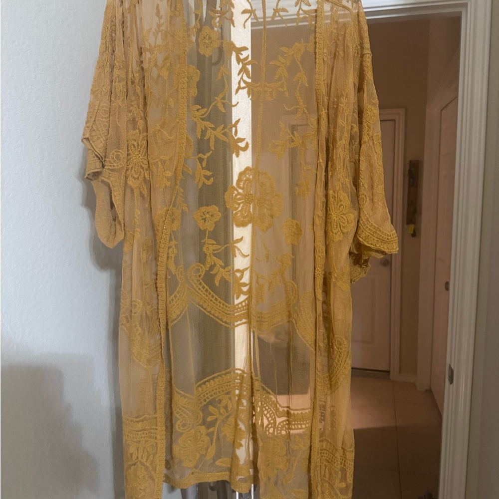 Polagram Mustard Lace Overlay